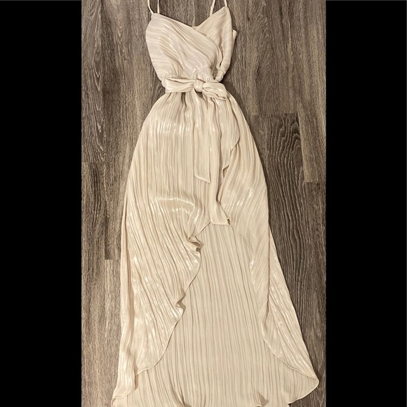 Express high low dress - Picture 4 of 7